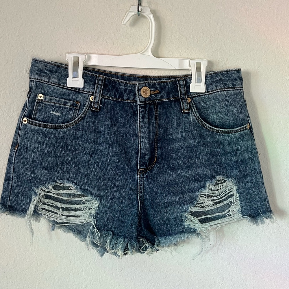 STS blue distressed high rise jean shorts, Size 26